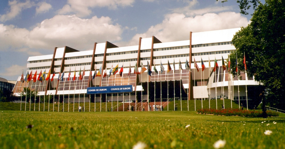 Le Conseil de l’Europe s’immisce dans l’éducation de nos enfants !